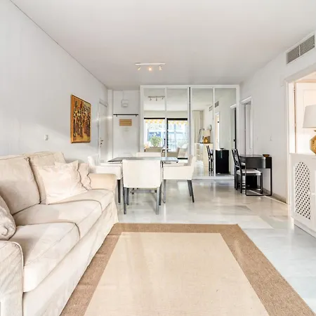 アパート 1 Bed In Puerto Banus *