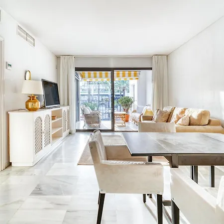 1 Bed In Puerto Banus